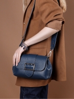 gr8745-vitello-blu