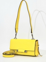 cr1405968 giallo